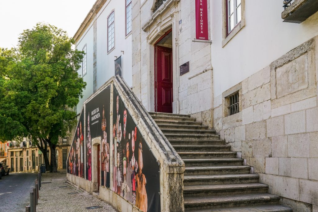 Fachada do Museu da Marioneta 